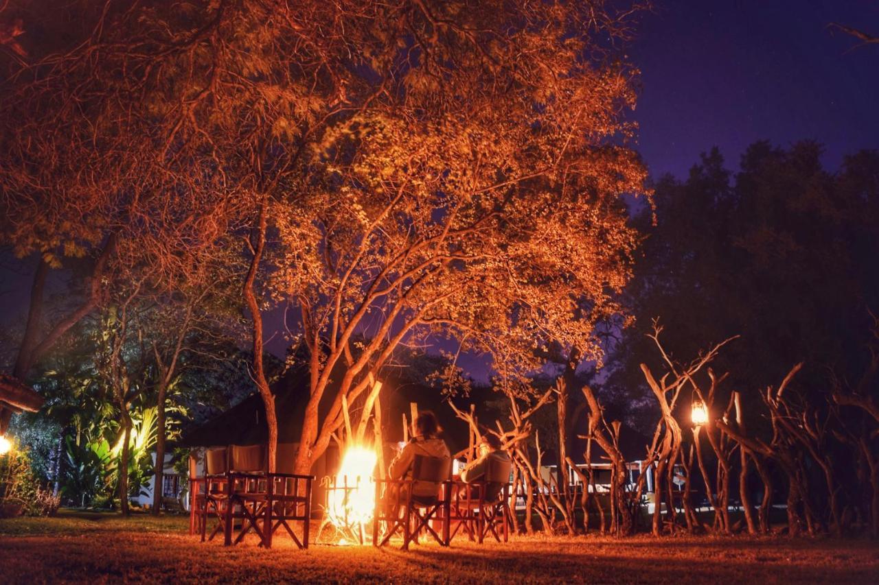 Mziki Safari Lodge Vaaldam