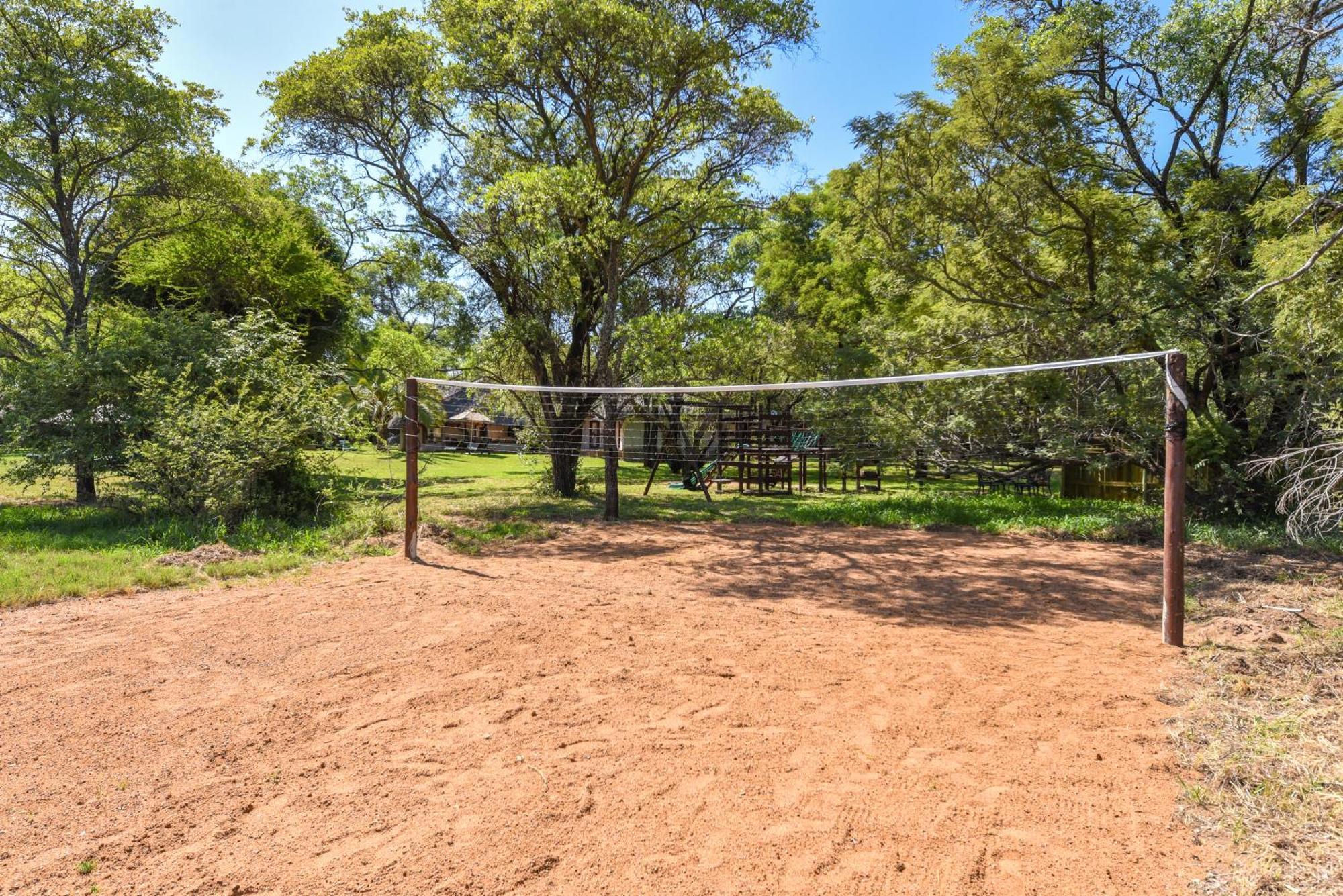 Mziki Safari Vaaldam