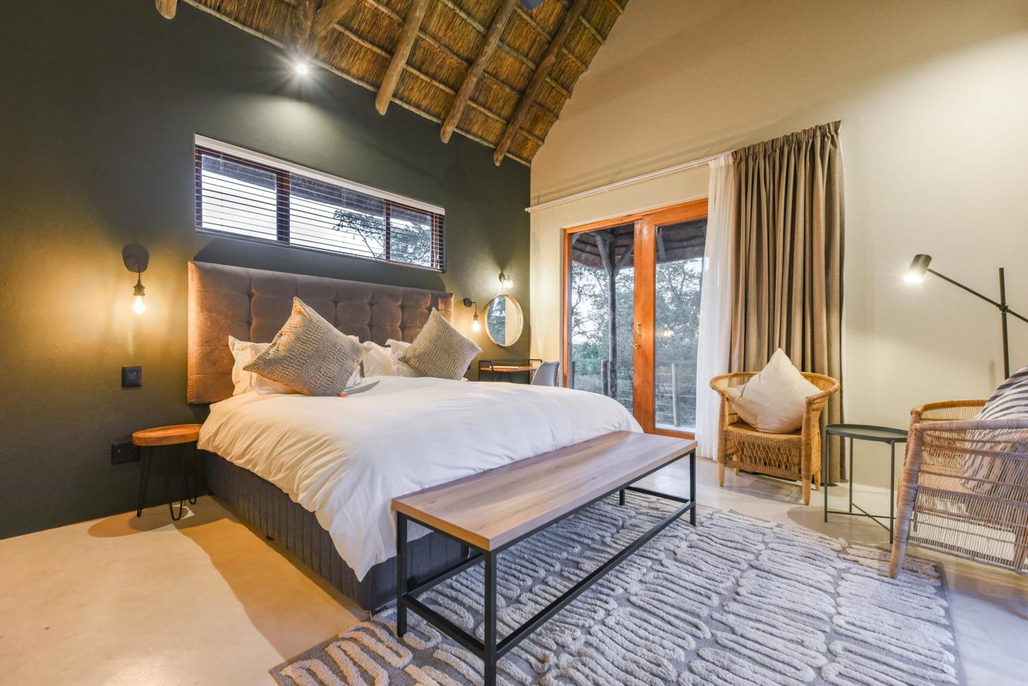 Mziki Safari Lodge Vaaldam