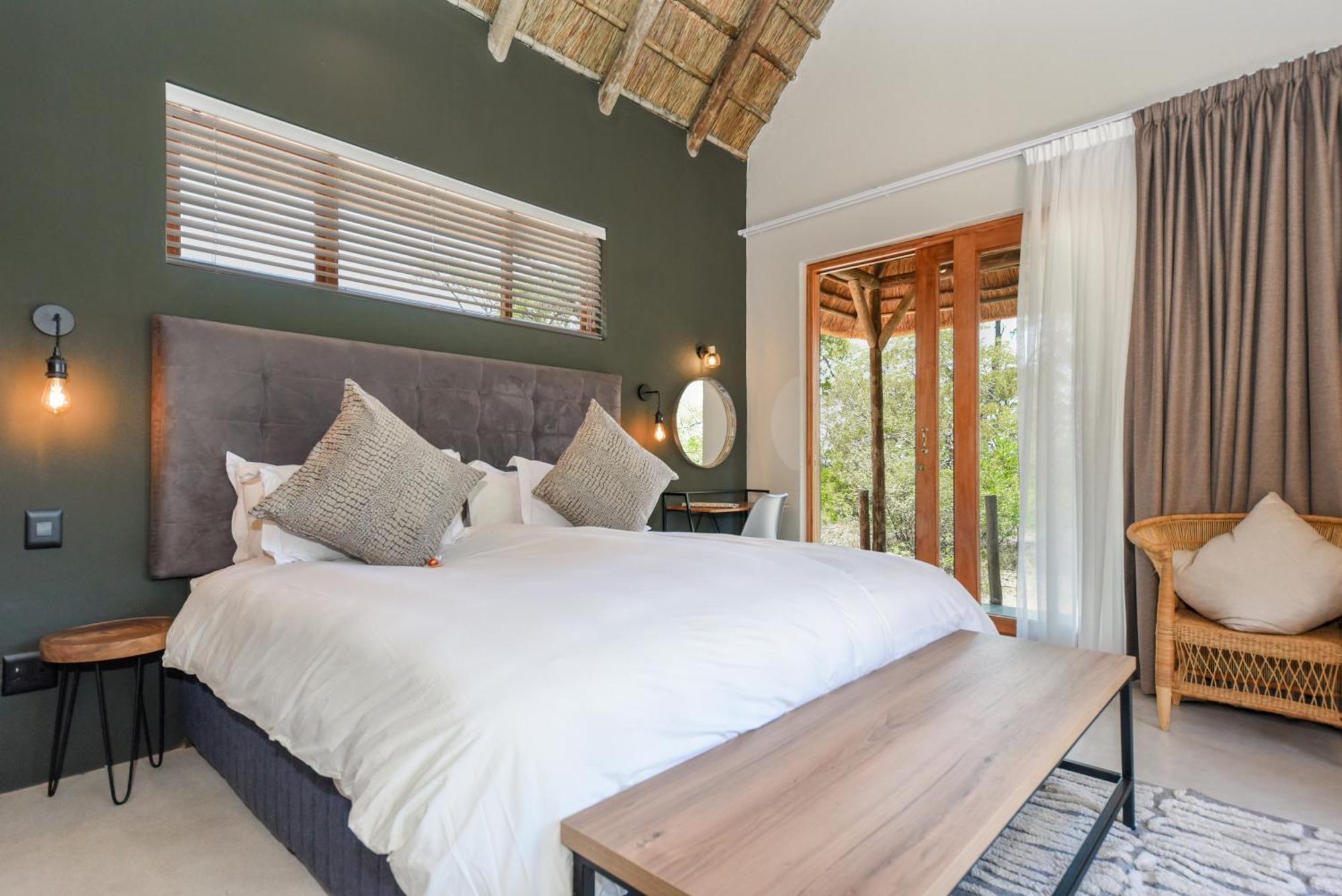 Mziki Safari Lodge Vaaldam