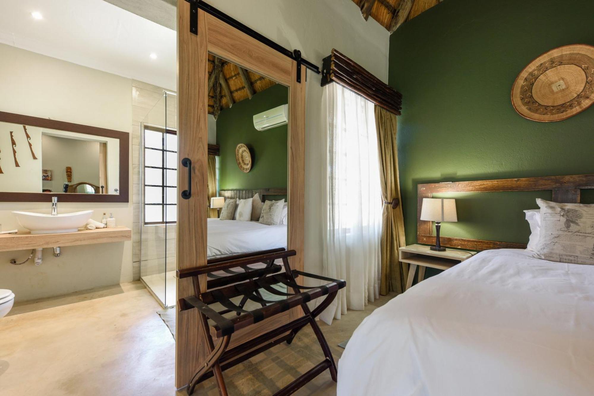 Mziki Safari Lodge