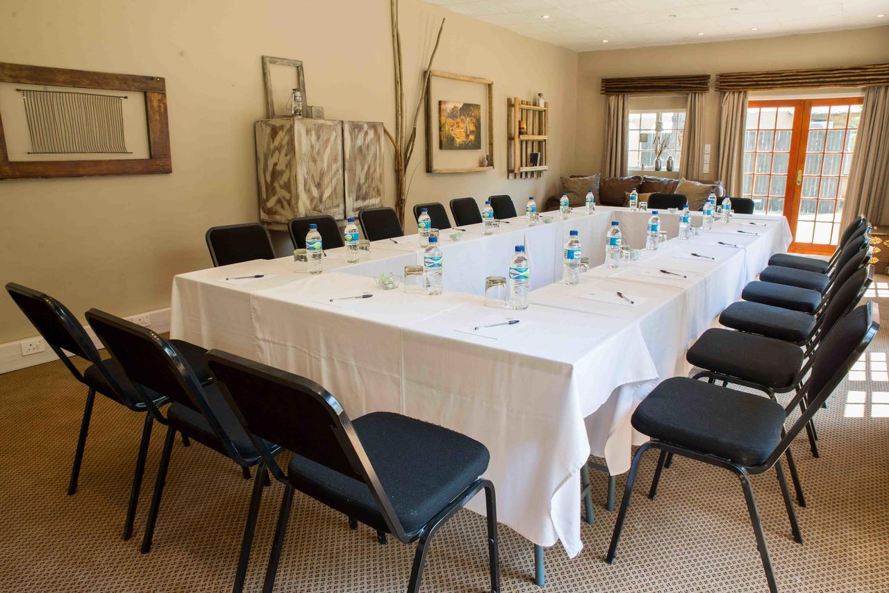 Mziki Safari Lodge Vaaldam